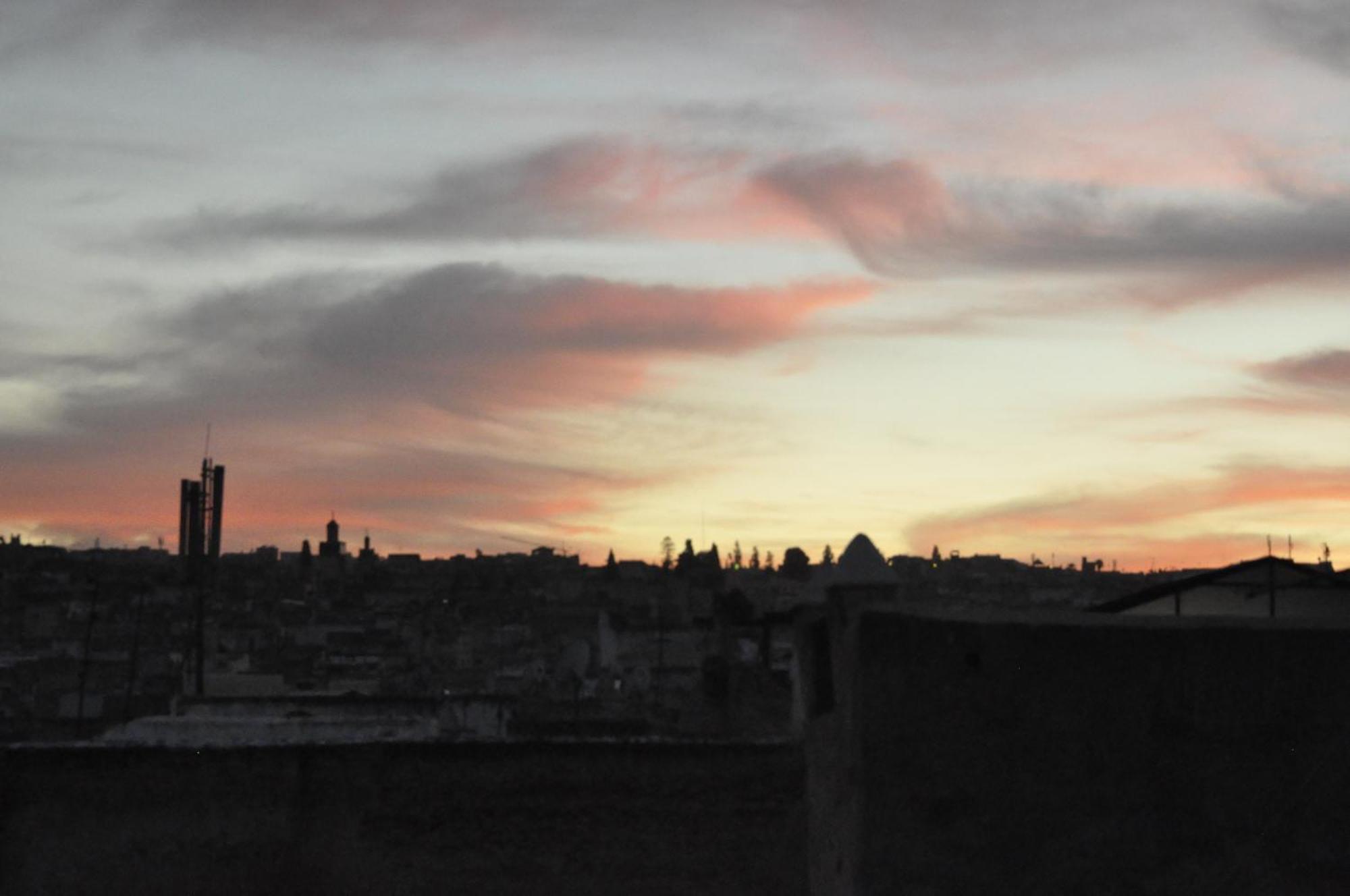 Dar 7 Louyat Hotel Fez Buitenkant foto