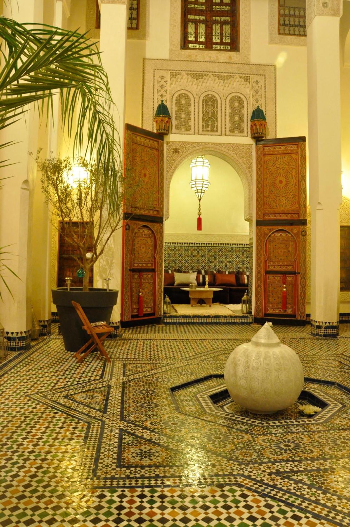 Dar 7 Louyat Hotel Fez Buitenkant foto