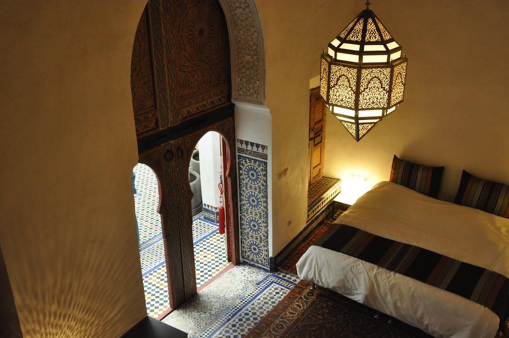 Dar 7 Louyat Hotel Fez Kamer foto